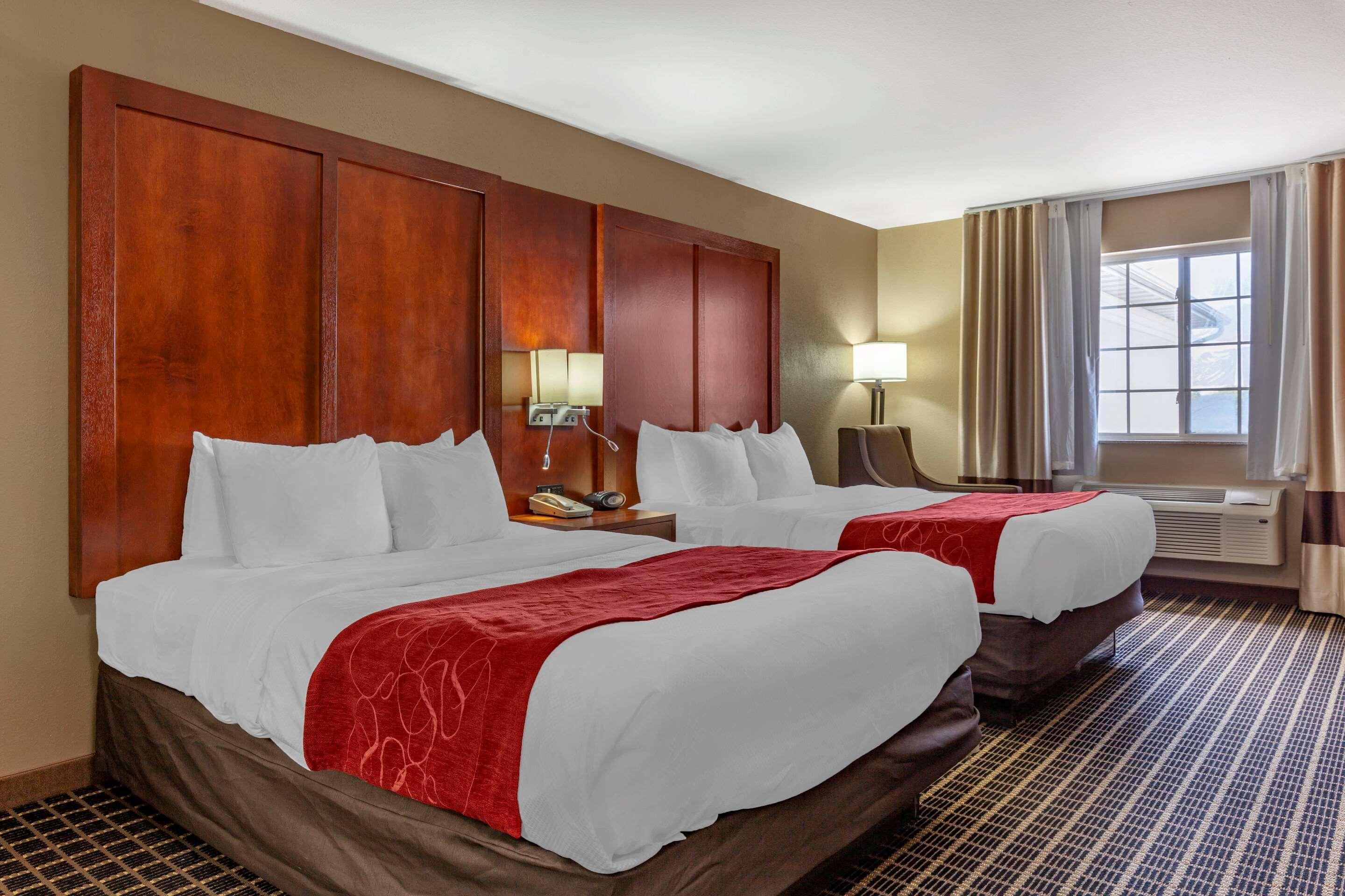 Comfort Suites Delavan - Lake Geneva Area מראה חיצוני תמונה